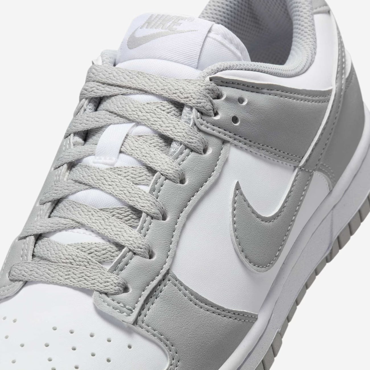 NIKE DUNK LOW - UNISEX