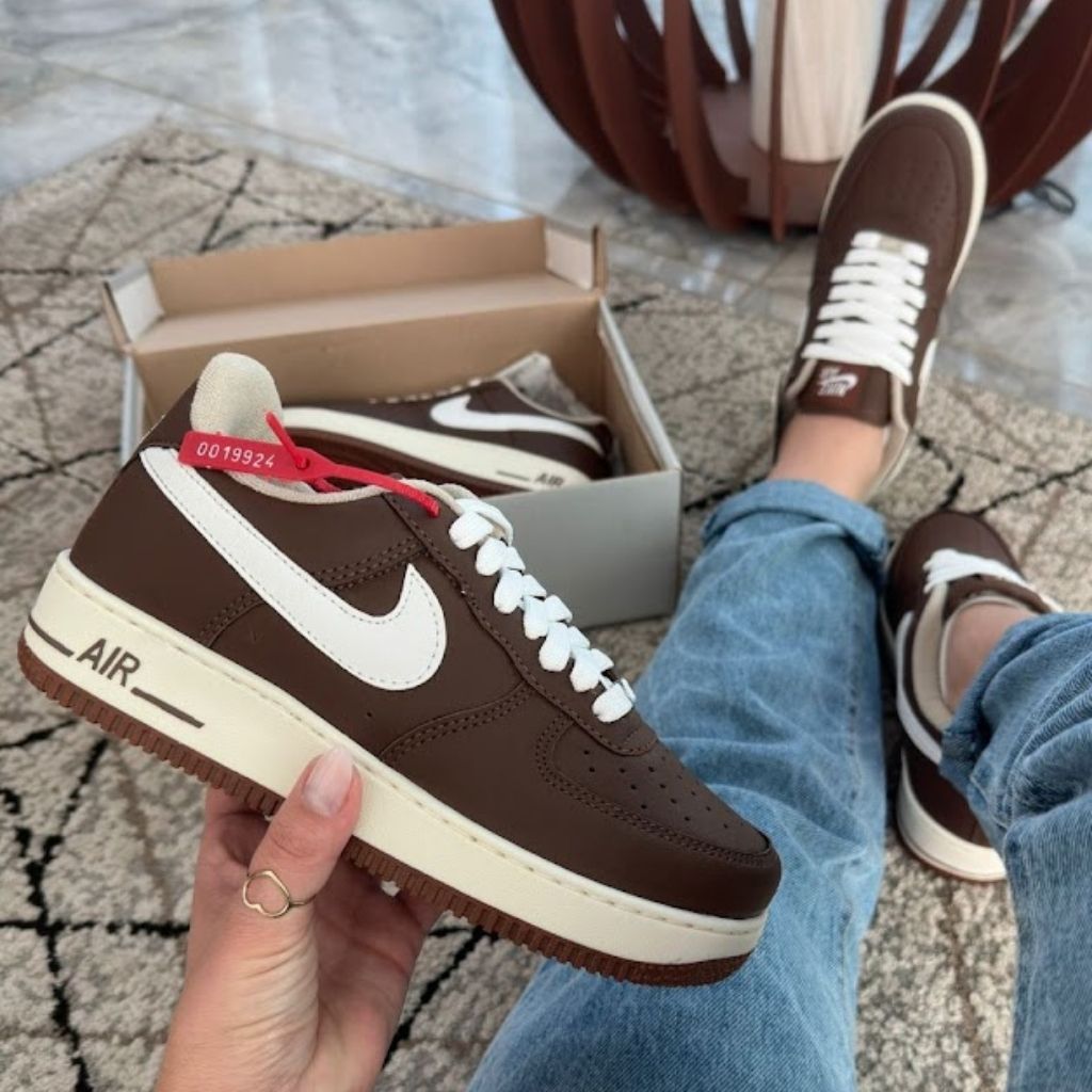 NK Dunk Low Retro Marrom