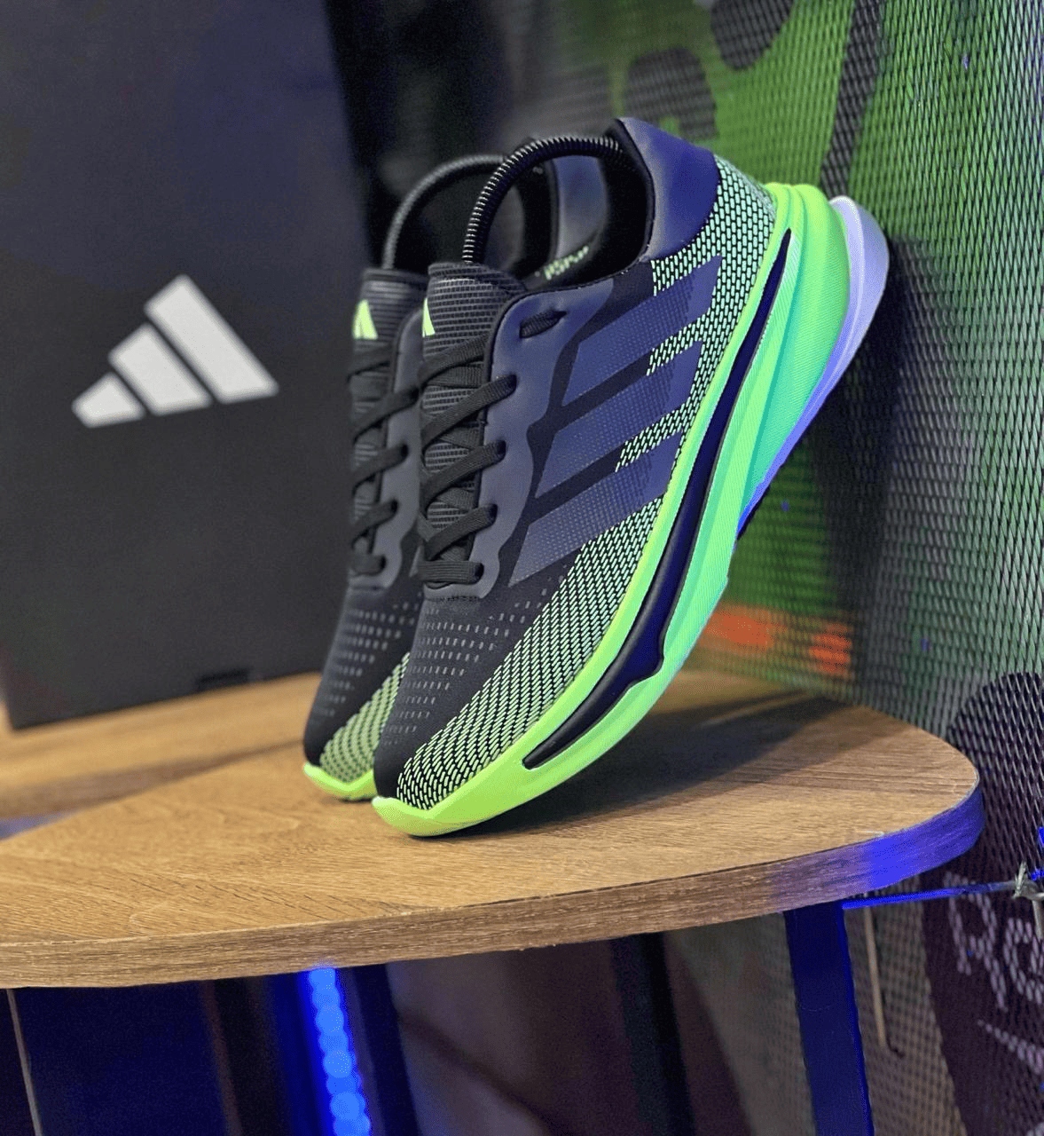 Adidas caballero 3 líneas anderson