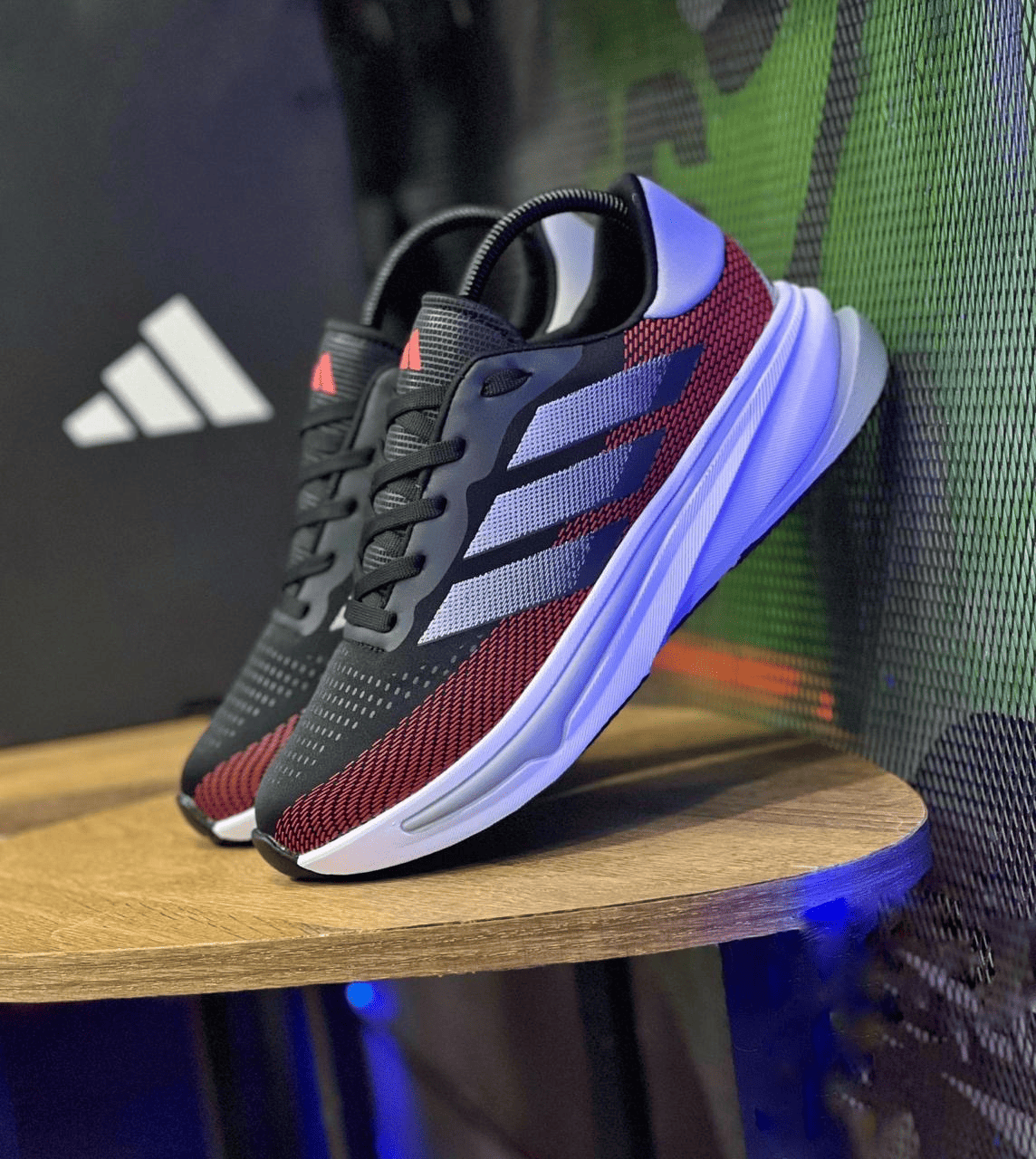 Adidas caballero 3 líneas anderson