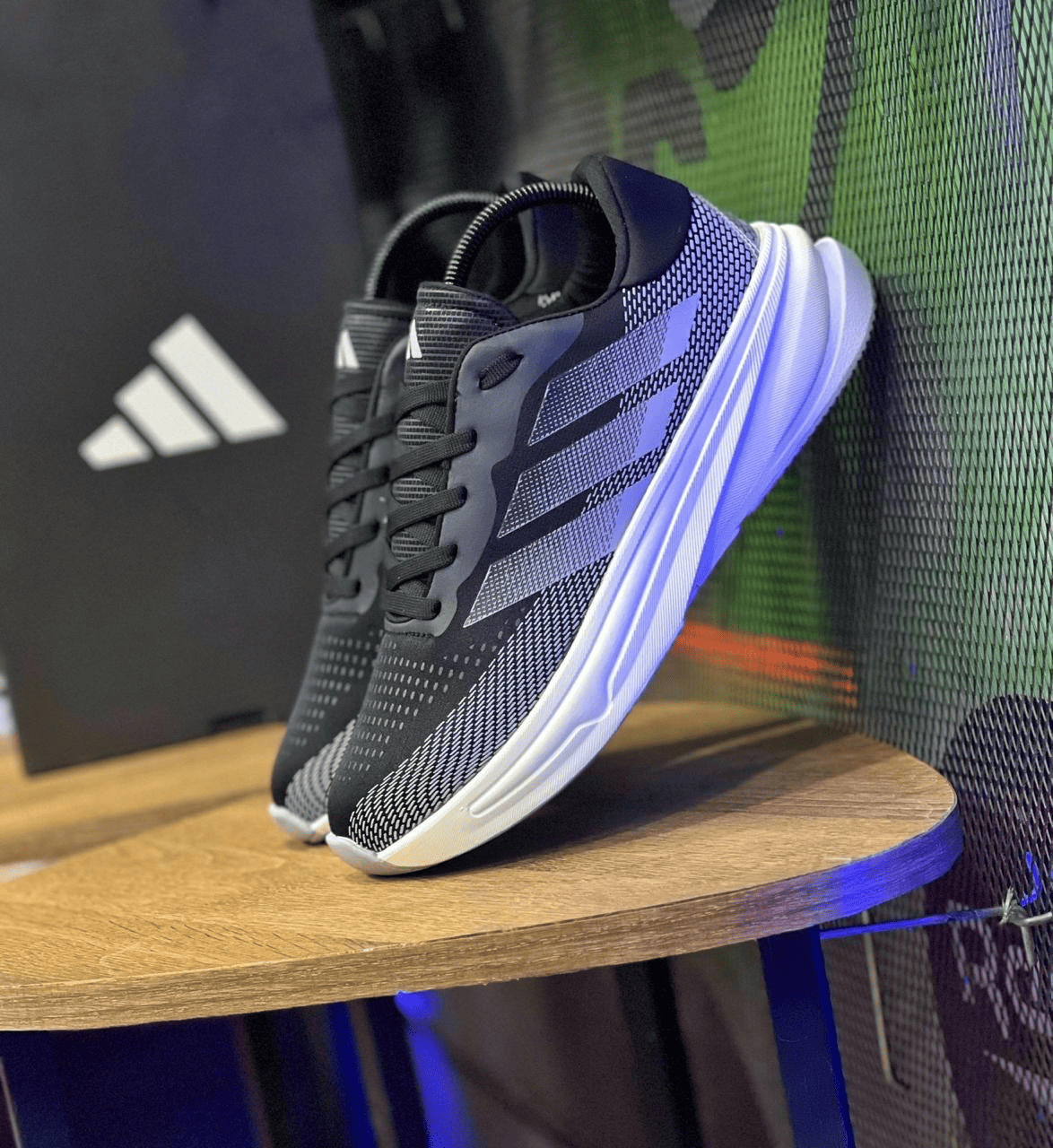 Adidas caballero 3 líneas anderson