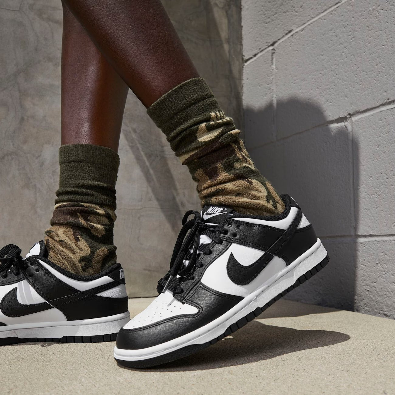 NIKE DUNK LOW - UNISEX