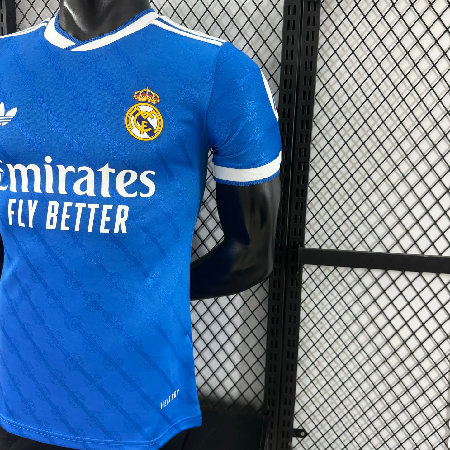 CAMISETA REAL MADRID II 25/26 HOMBRE (VERSIÓN JUGADOR)