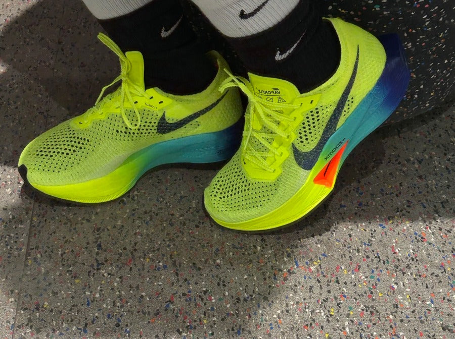 NIKE VAPORFLY 3 + CAJA
