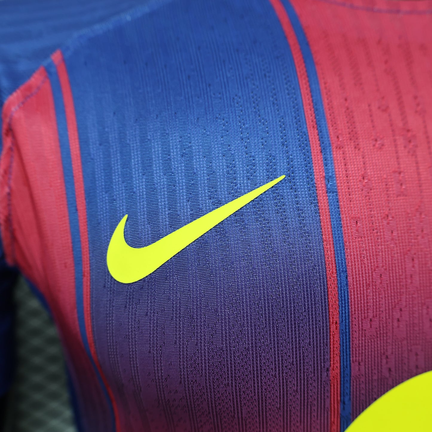 CAMISETA BARCELONA I 25/26 HOMBRE (VERSIÓN JUGADOR)