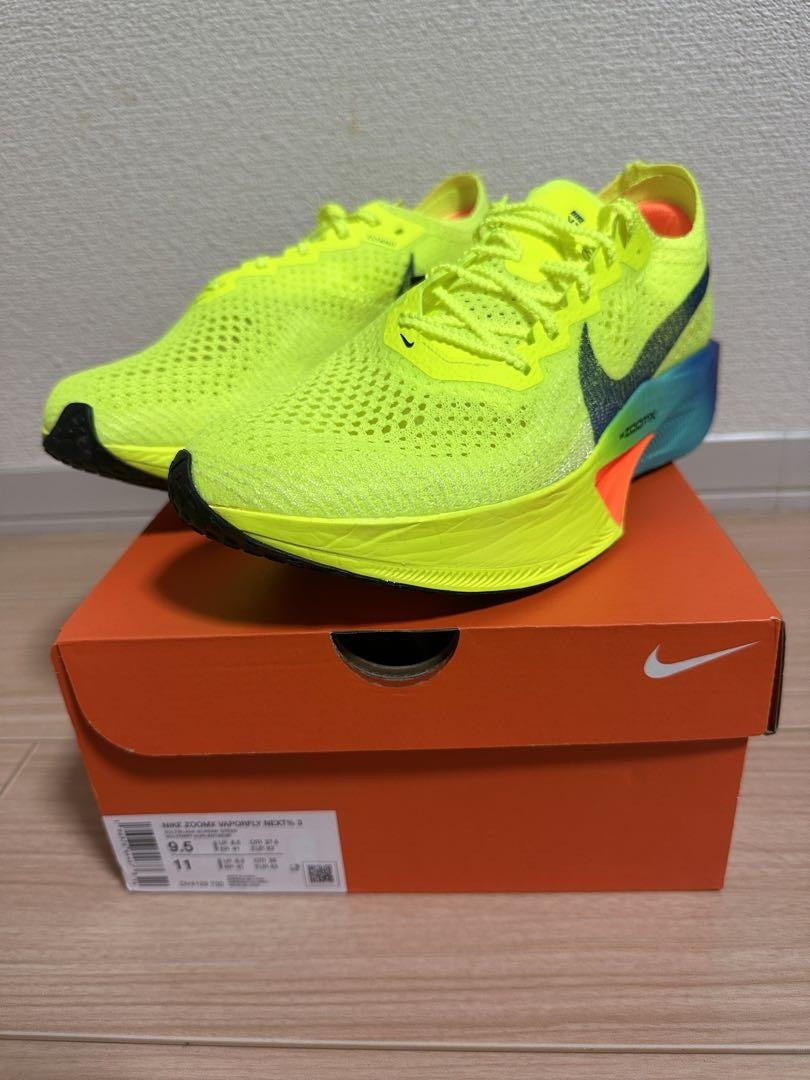 NIKE VAPORFLY 3 + CAJA