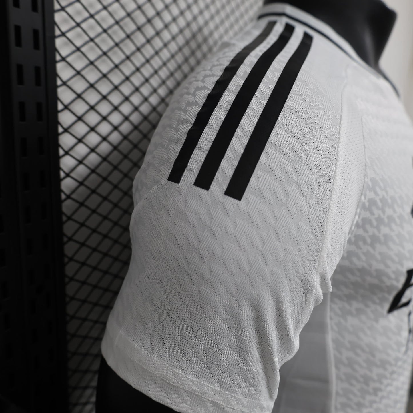 CAMISETA REAL MADRID I 25/26 HOMBRE (VERSIÓN JUGADOR)