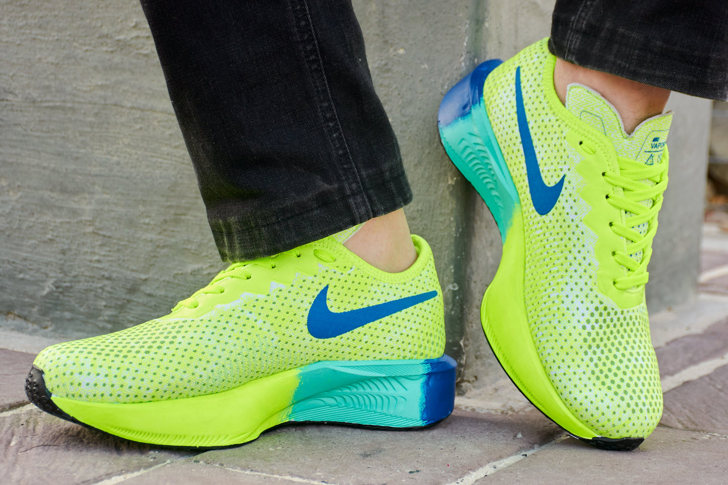 NIKE VAPORFLY 3 + CAJA