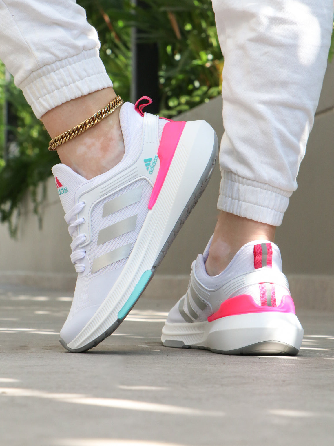ADIDAS BOOST XS - UNISEX