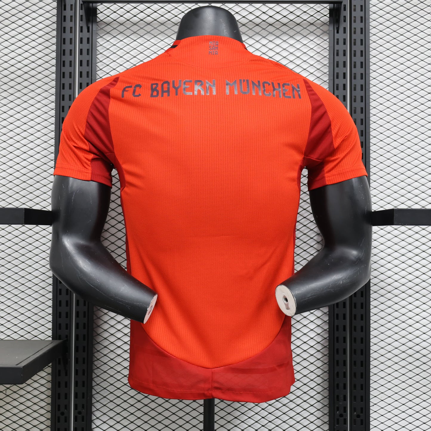 CAMISETA FC BAYERN HOMBRE 24/25 (VERSIÓN JUGADOR)