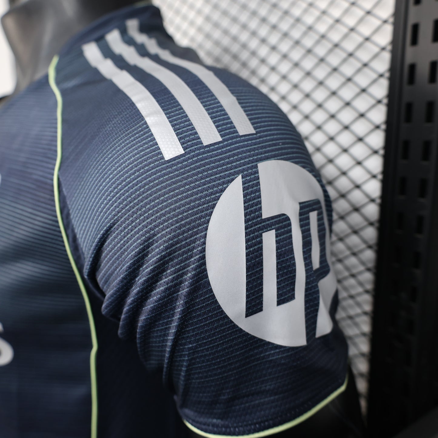 CAMISETA REAL MADRID II 2026 HOMBRE (VERSIÓN JUGADOR)