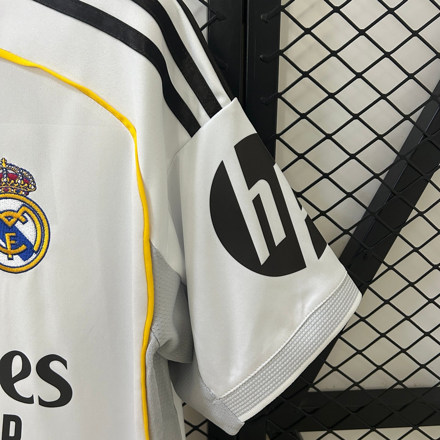 CAMISETA REAL MADRID I 25/26 HOMBRE (VERSIÓN JUGADOR)