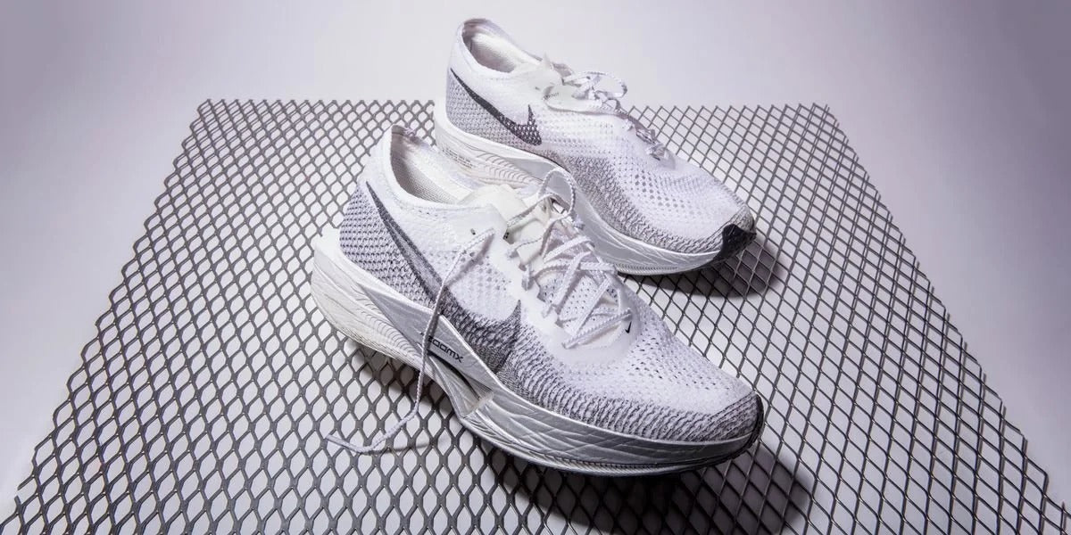 NIKE VAPORFLY 3 + CAJA