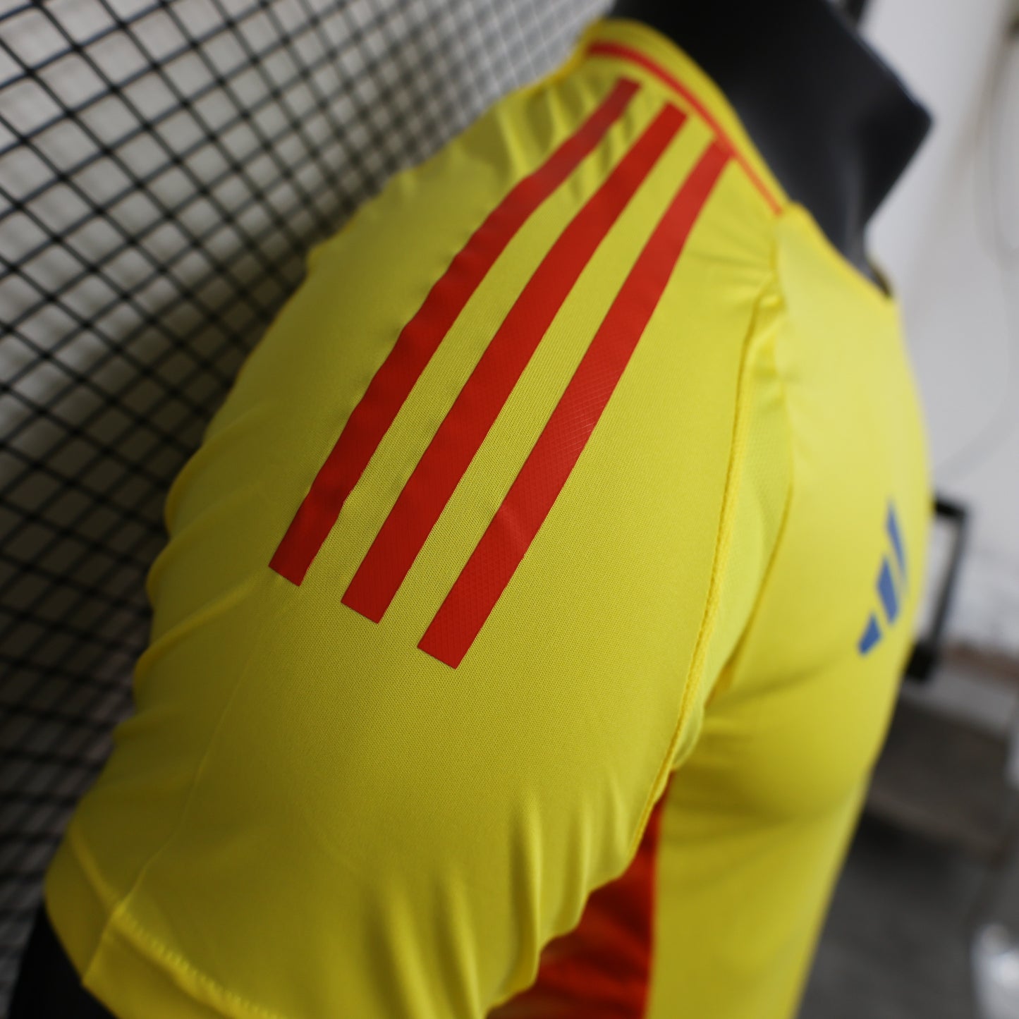 CAMISETA COLOMBIA I  2025 HOMBRE (VERSIÓN JUGADOR)
