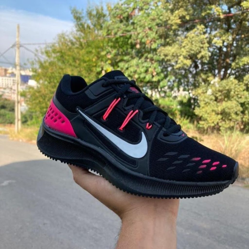 NK Running Zoom "Preto Pink"