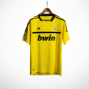 Camisa Real Madrid Goleiro Amarela 11/12 - Versão Retrô