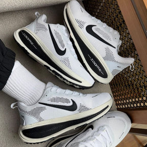 NK Vomero 18 "Branco/Preto"