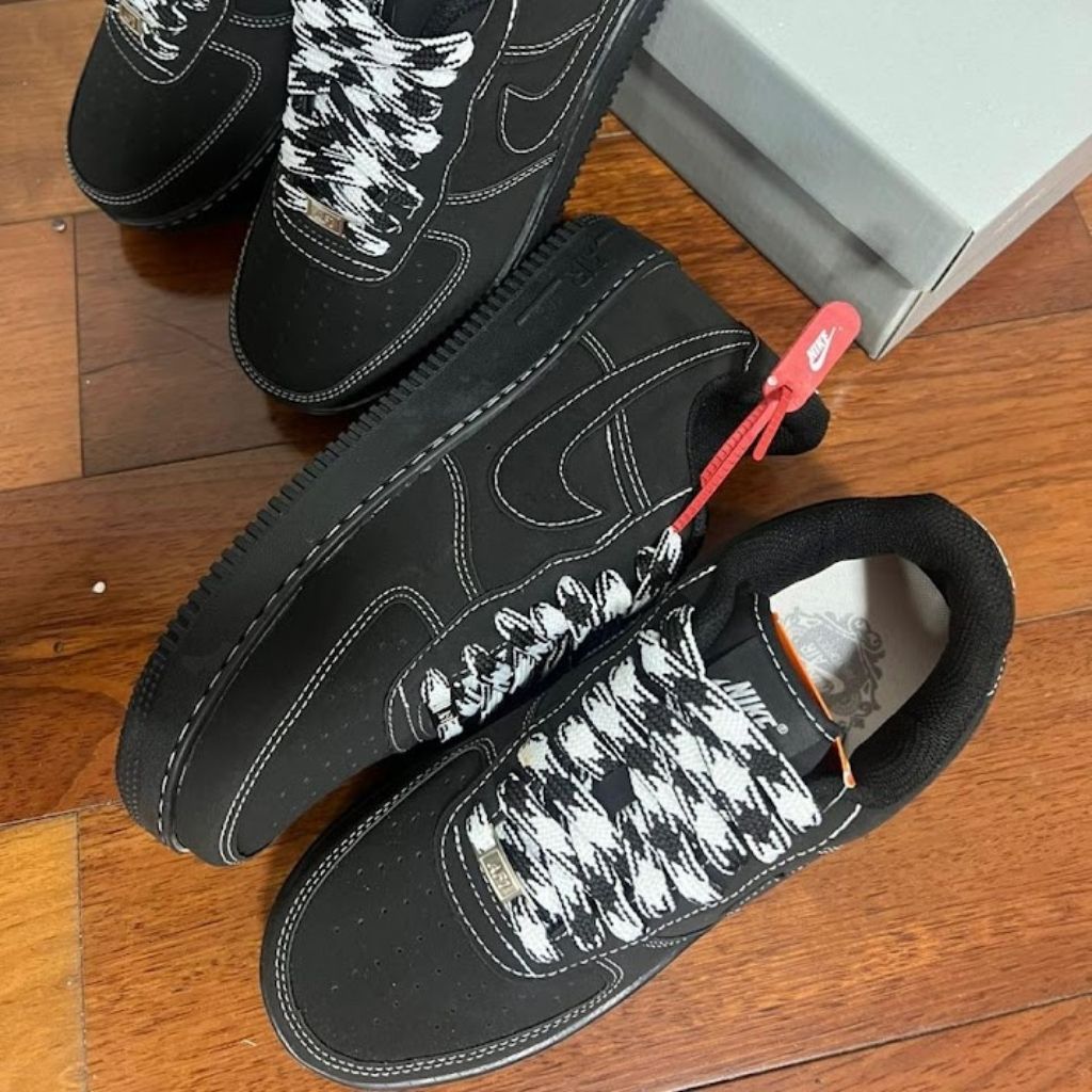 NK Air Force 1 TRAVIS BLACK