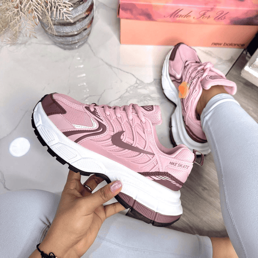 Nike V2K Run Dama