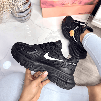 Nike V2K Run Dama