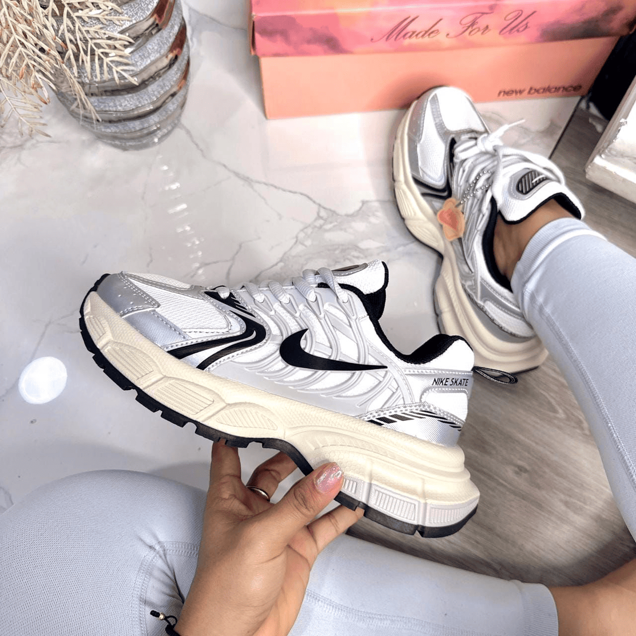 Nike V2K Run Dama