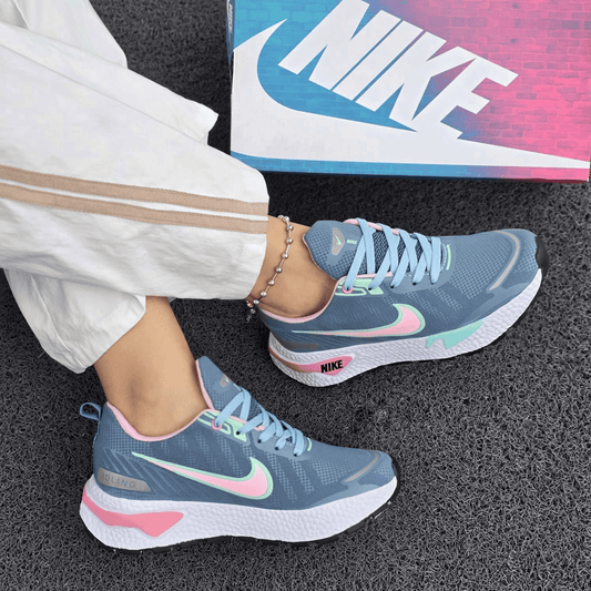 Nike capellada dama Gabriel
