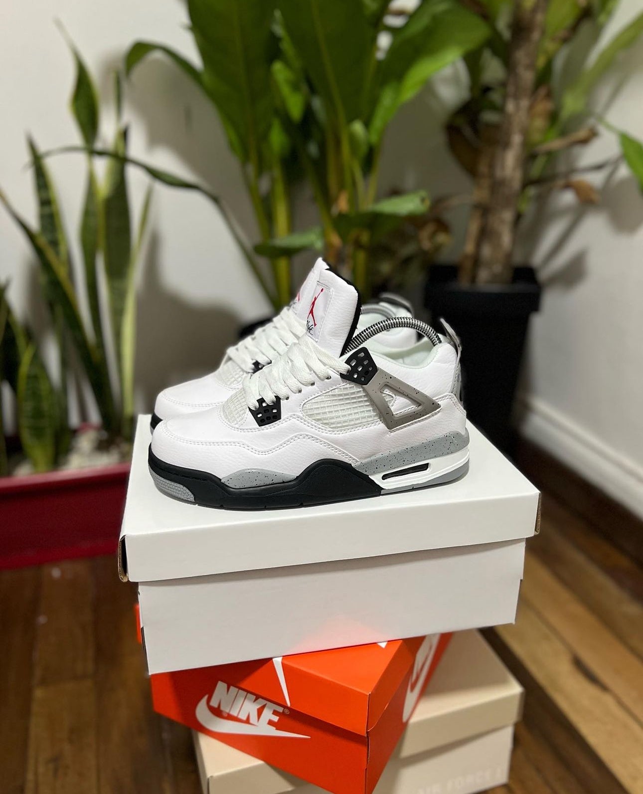 Air Jordan 4 Retro - White Cement
