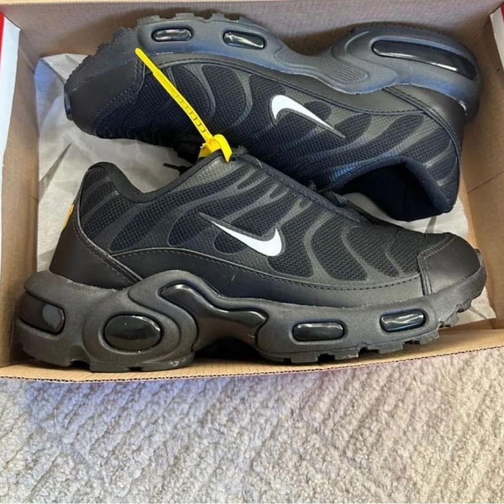 NK Air Max Plus TN 'Preto'