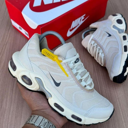 NK Air Max Plus TN 'Bege'