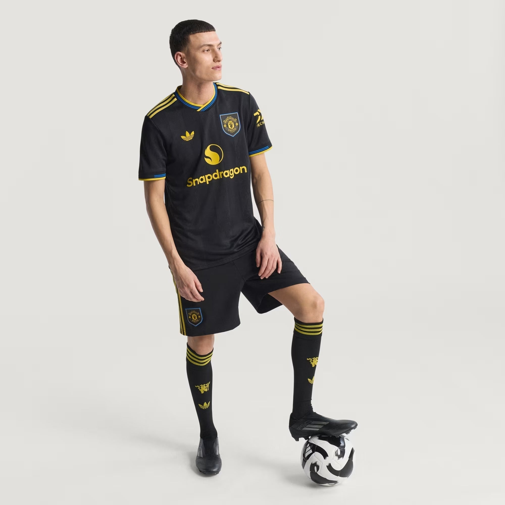 Camisa Adidas Manchester United 2025/26 III