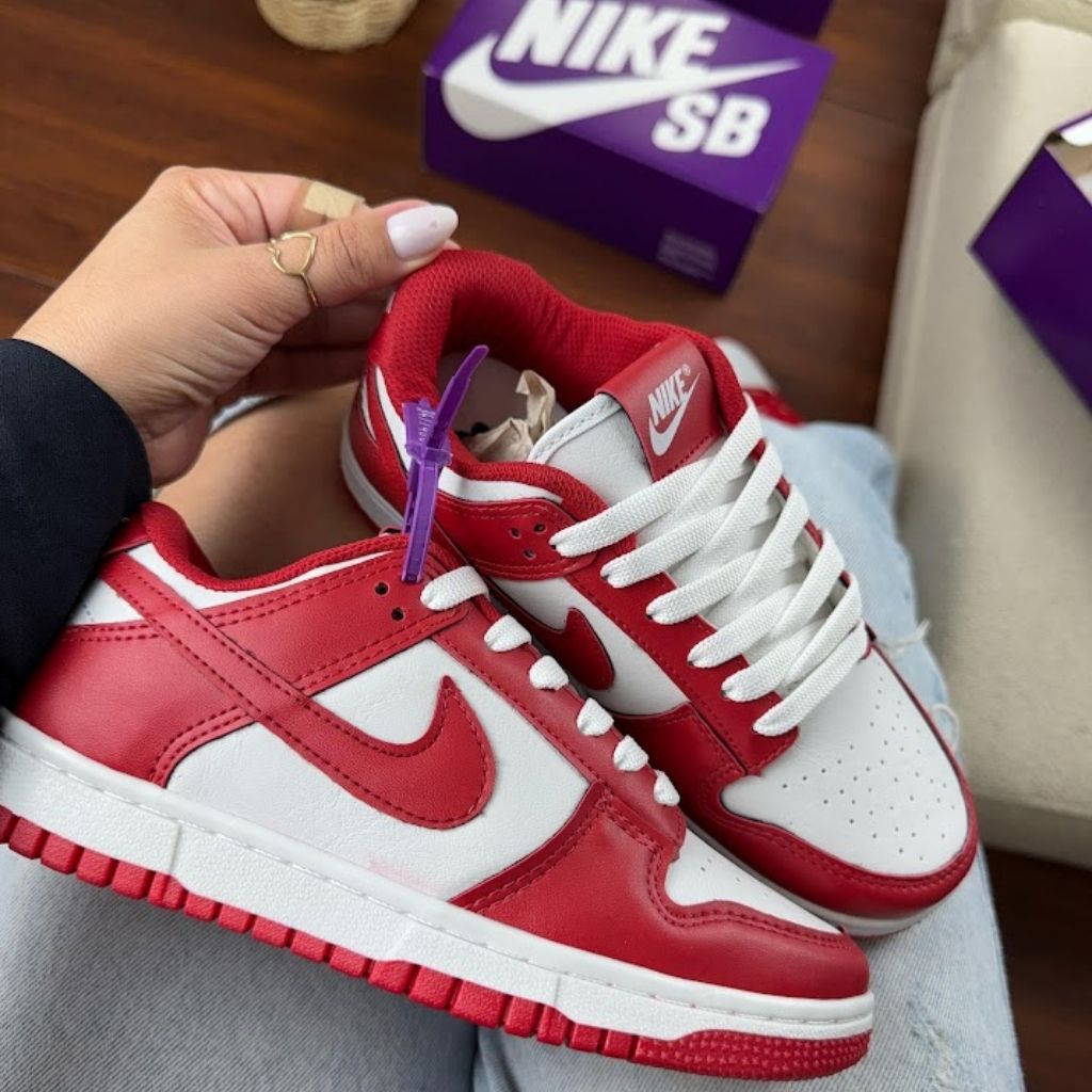 NK SB Dunk Low "Vermelho"