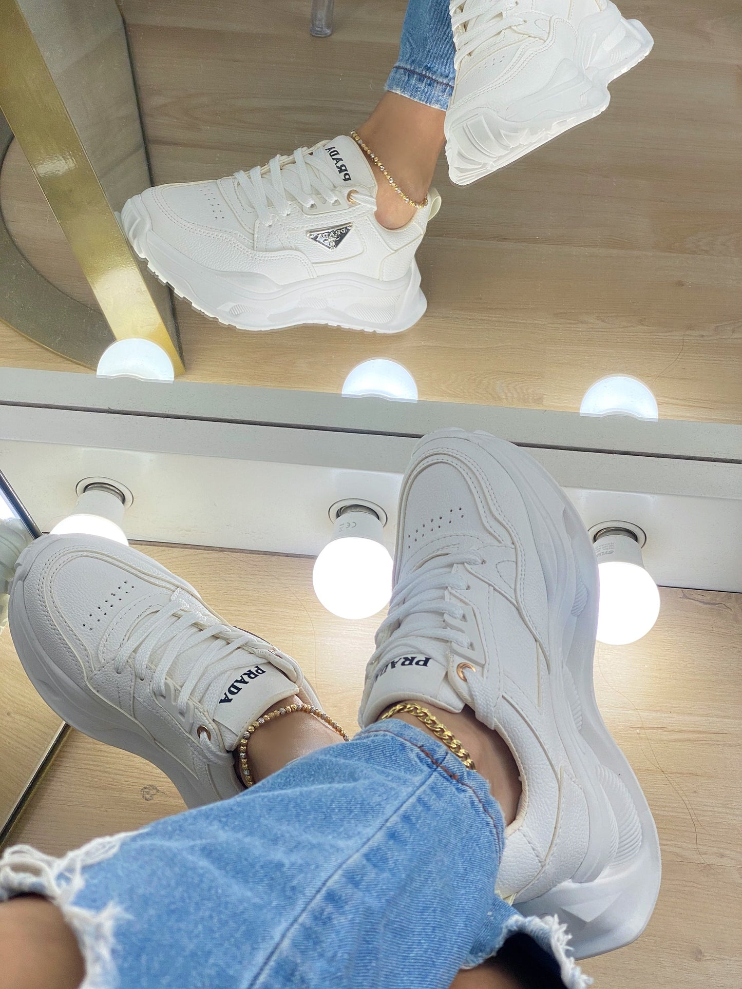 TENIS PRADA