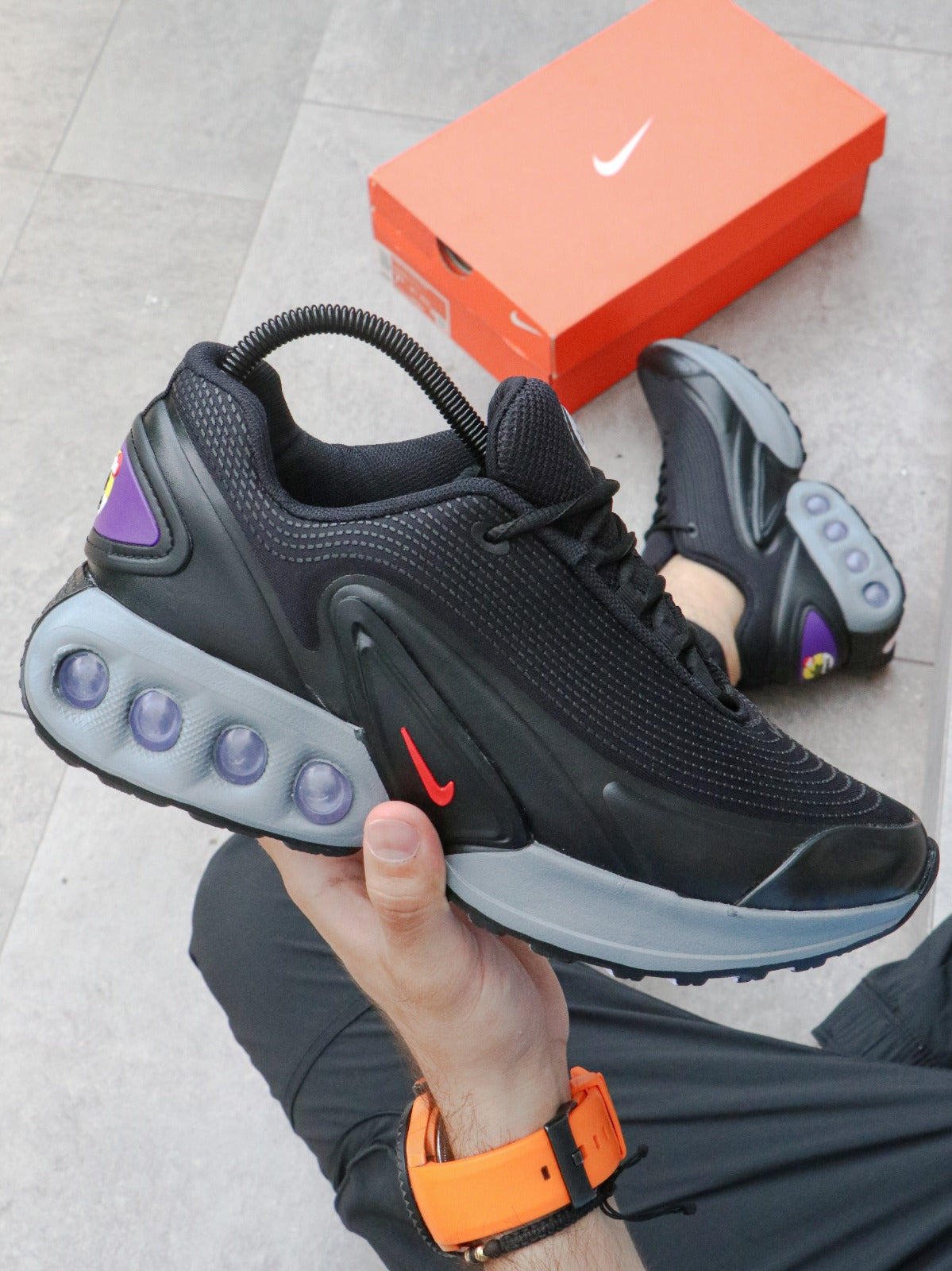 NIKE AIR MAX DN