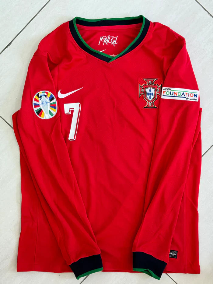 Camisa Portugal 2024/25 Manga Longa - Ronaldo #7 (+Patches)