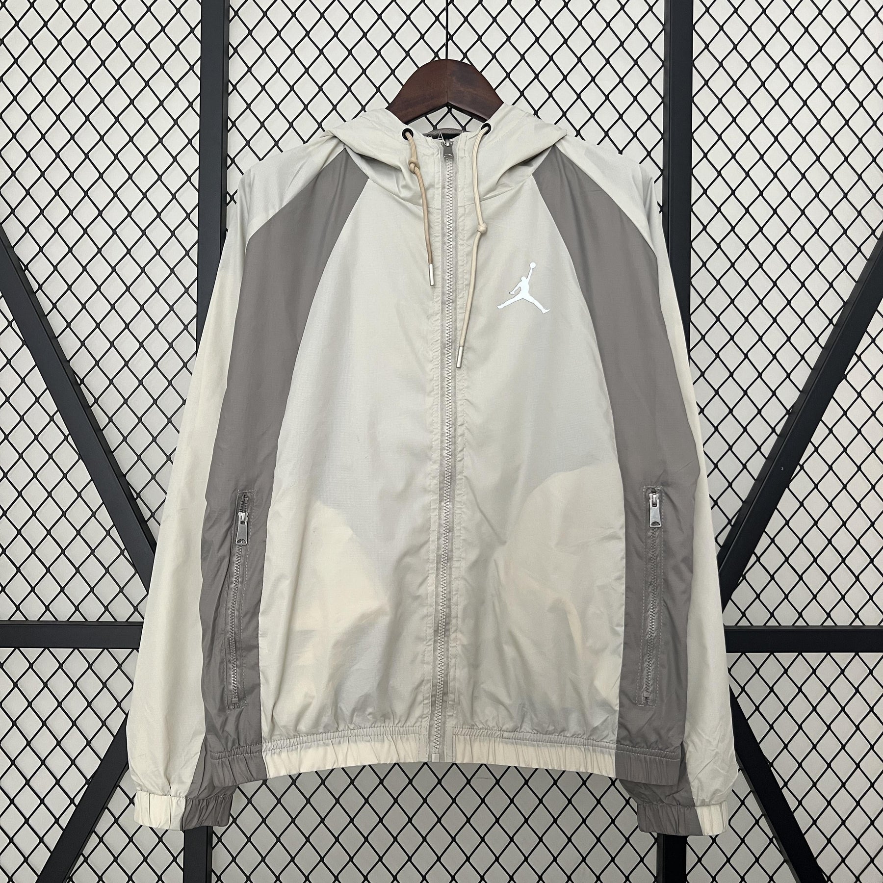 Corta-Vento Jordan 24/25 - Cinza