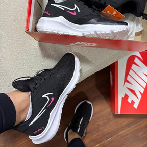 NK Winflo 9 "Preto/Rosa"