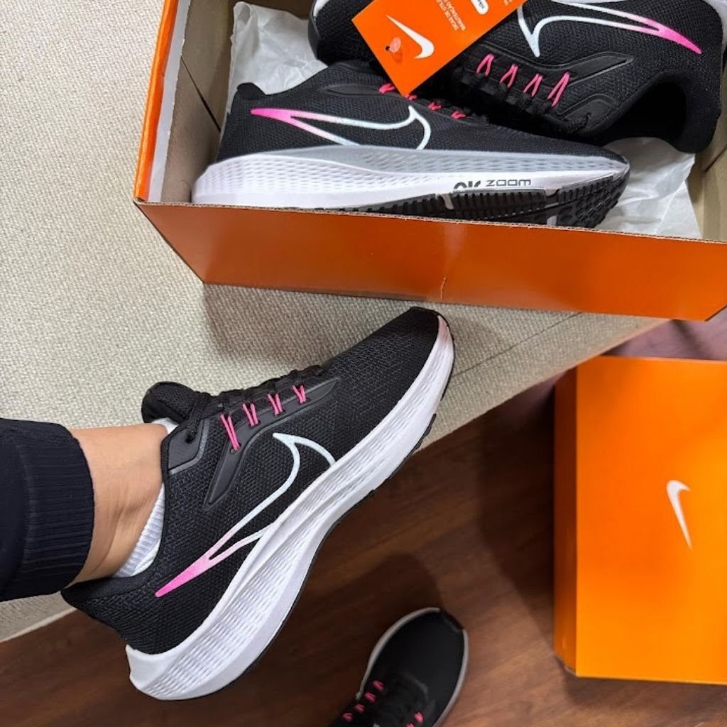 NK Unissex Zoom 'Preto/Rosa'