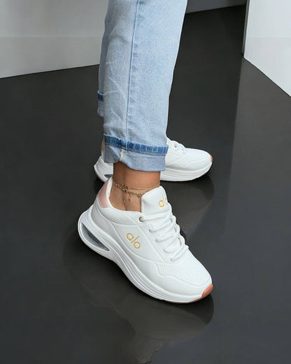 Tenis Alo