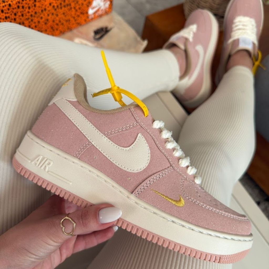 NK Air Force 1 07′ LX Foam Mini Swoosh