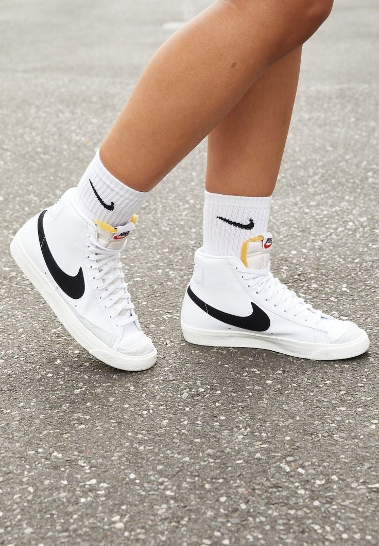 NIKE BLAZER MID  '77 VINTAGE - Unisex