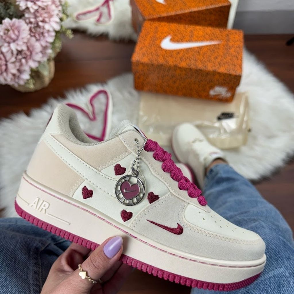 NK Air Force 1 Low Valentine's Day 'Rosa Pink'