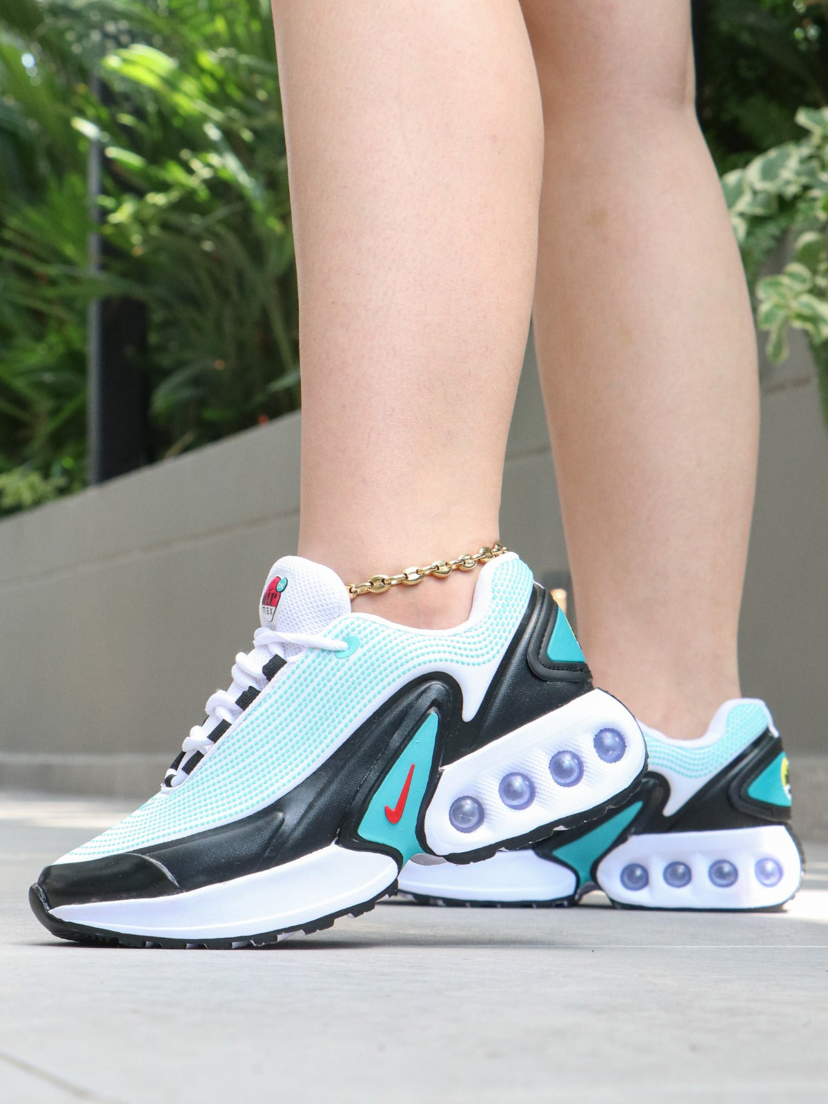 NIKE AIR MAX DN