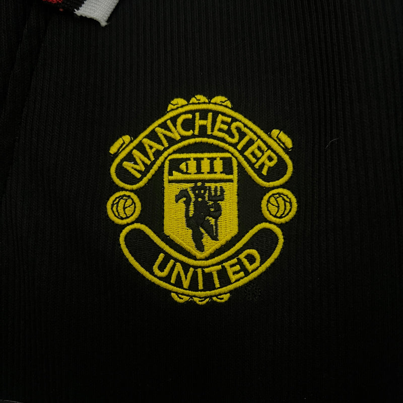 MANCHESTER UNITED NEGRA I 98/99 HOMBRE (RETRO)