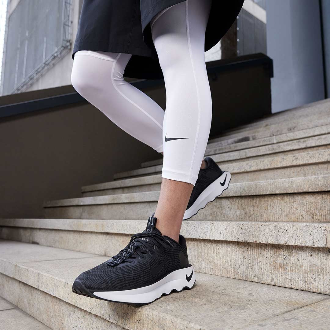 NIKE MOTIVA - COLECCION PREMIUM + CAJA