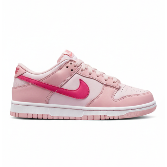 NK Dunk Low Triple Pink feminino
