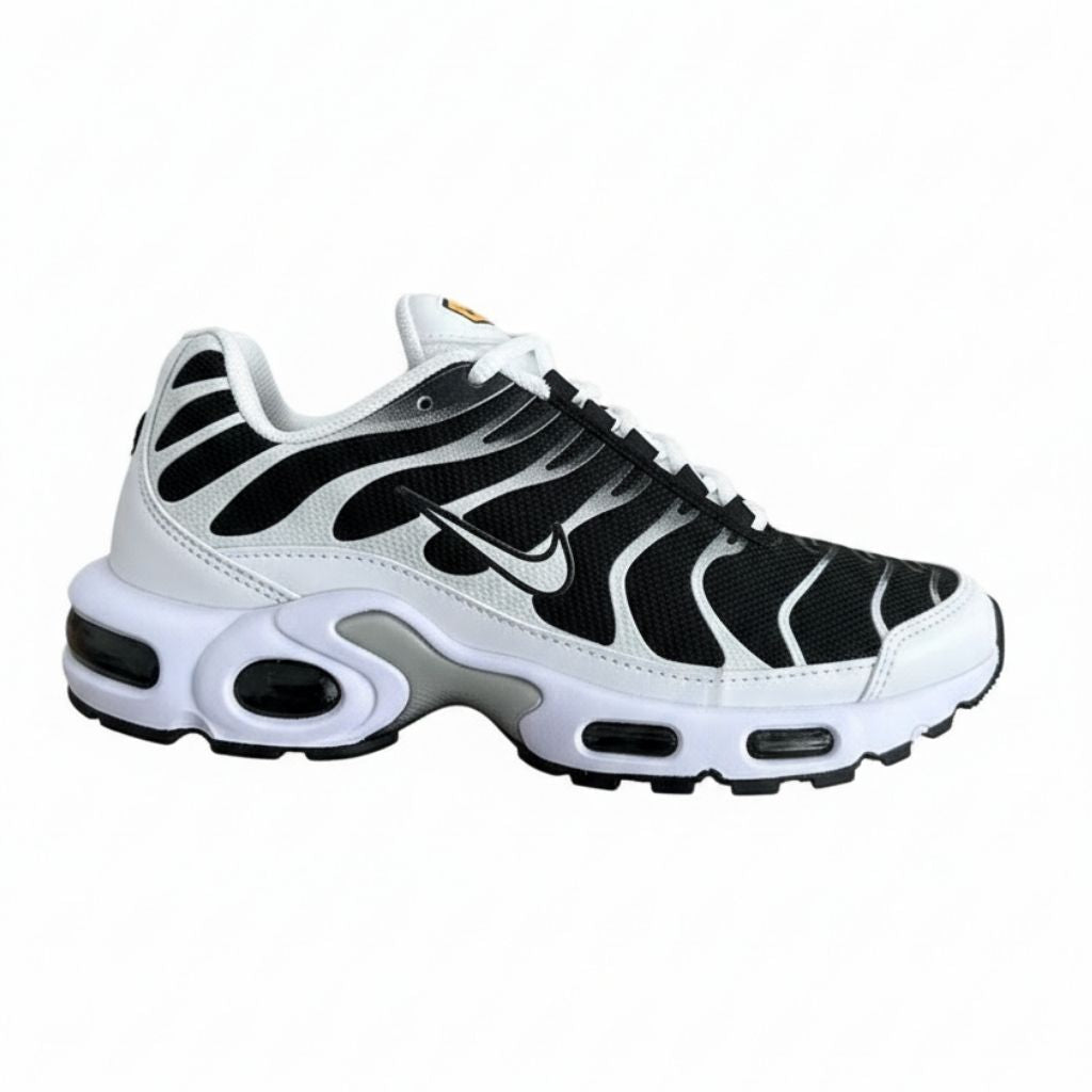 NK Air Max Plus TN 'Branco/Preto'