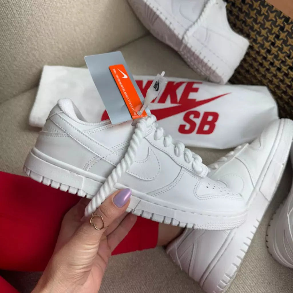 NK Dunk Low White Customizado