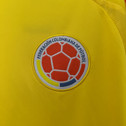 CAMISETA COLOMBIA AMARILLA EN CAJA