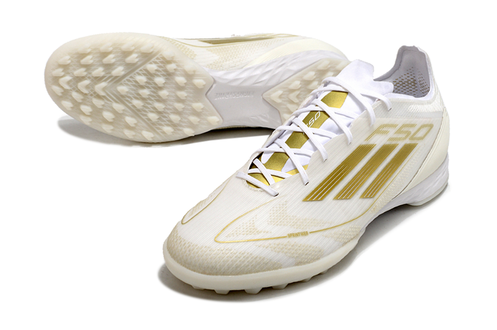 Chuteira adidas F50 TF Society