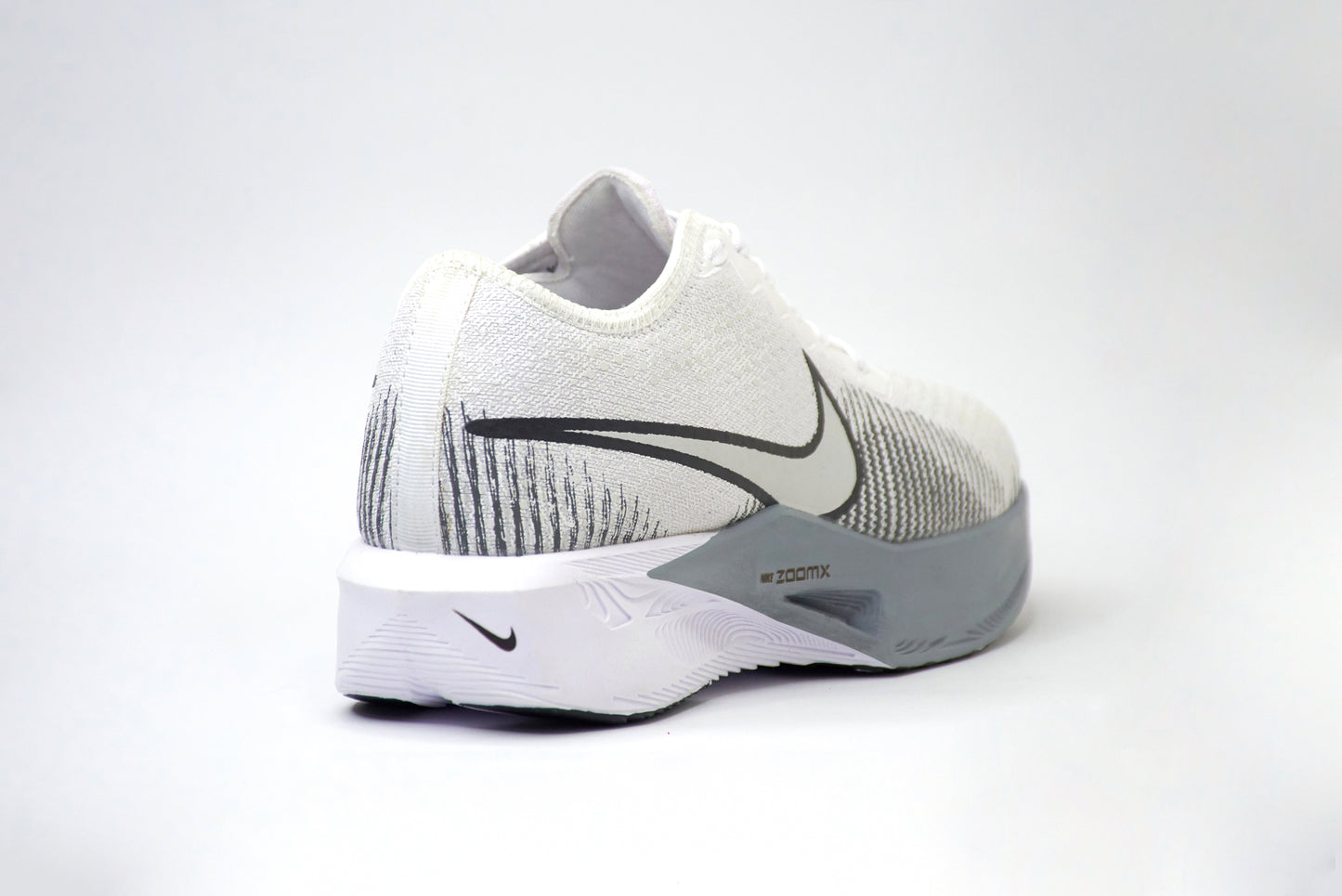 NIKE VAPORFLY 3 + CAJA